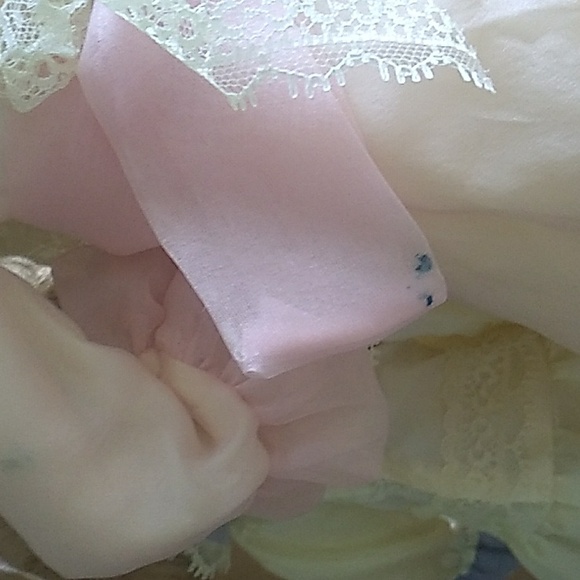 Vintage Danbury Mint Porcelain Mother & Daughter Dolls with Certificate - Picture 6 of 12